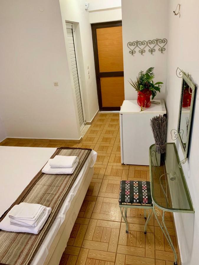 Sea Side Hotel Kakóvatosz Kültér fotó